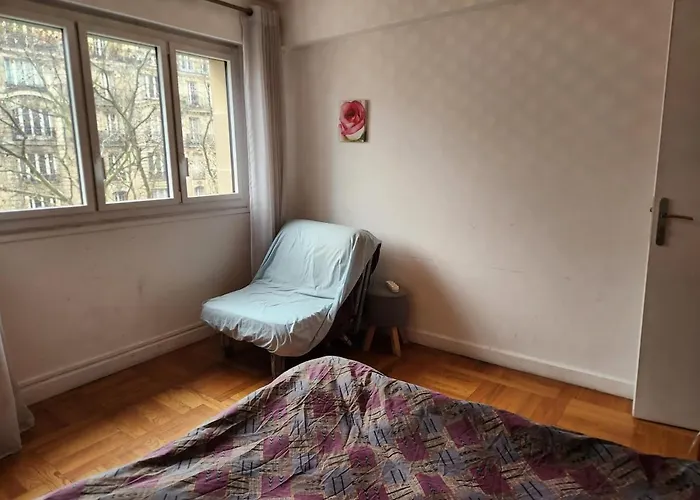 Beautiful Alesia Metro Apartman